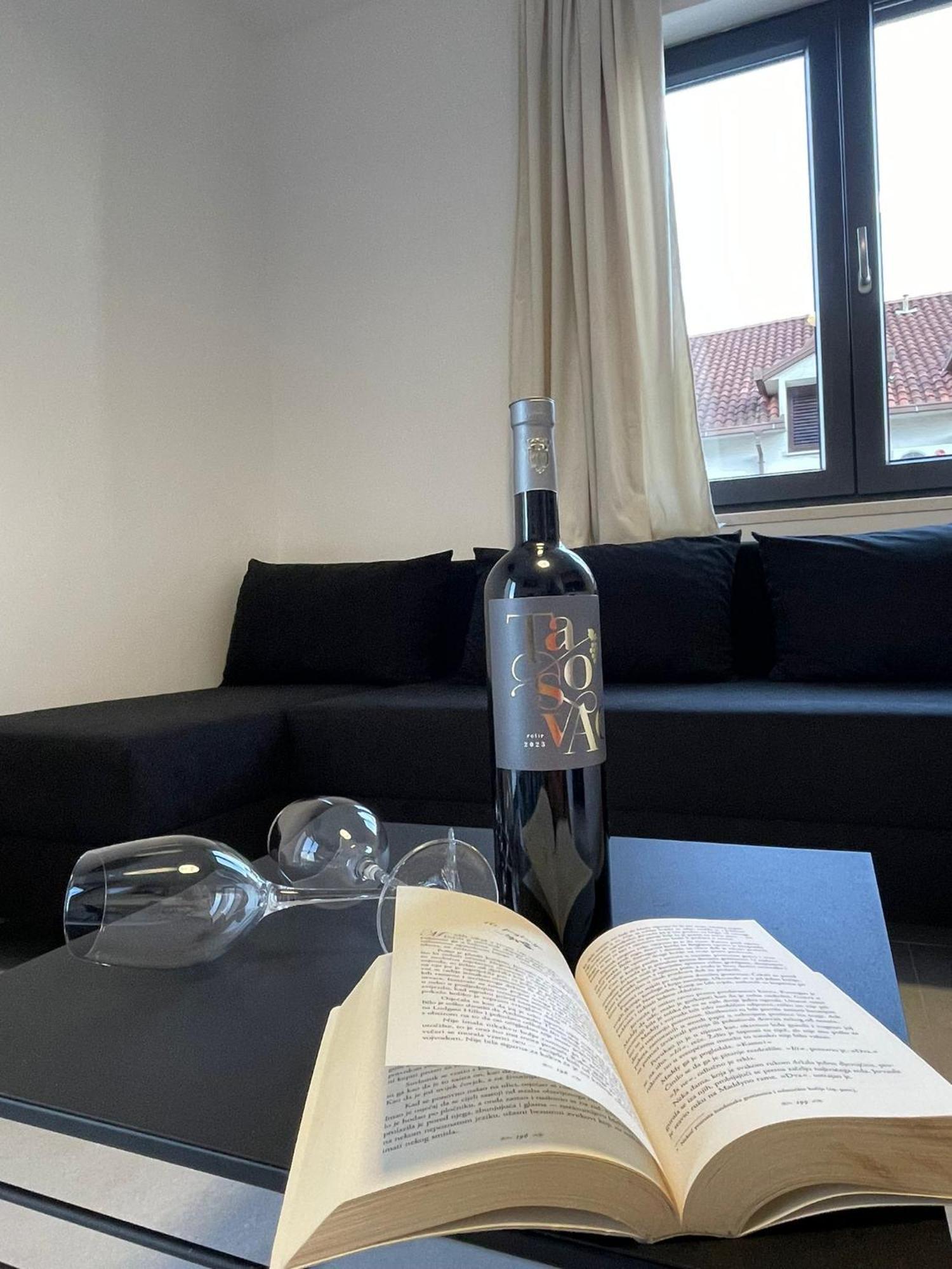 Apartmani Natali Orebic Bagian luar foto